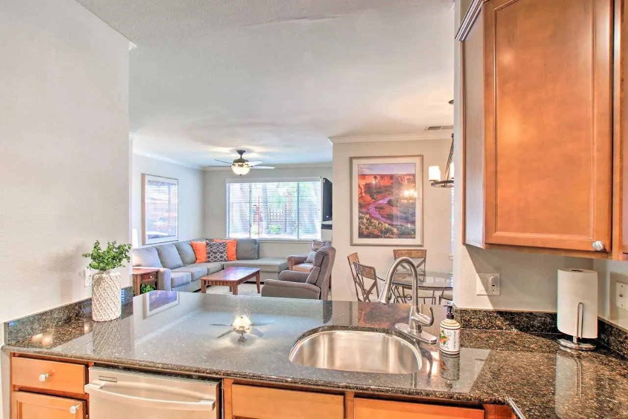 Scottsdale Condo With Pool Walk To Kierland Resort USA
