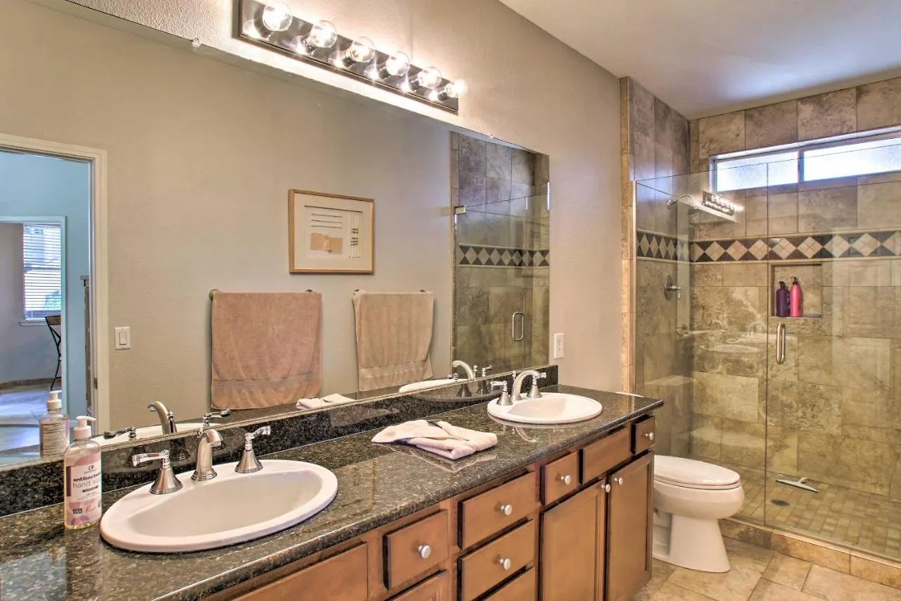 Scottsdale Condo With Pool Walk To Kierland Resort